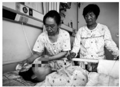 <b>关于煜星_女孩3楼坠下重伤 众人伸援手脱险</b>