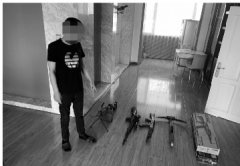 <b>煜星国际注册_夫妻俩吵架报警 妻子举报丈夫藏枪</b>