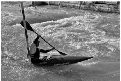 <b>煜星招商主管_激流中勇救8人脱险 辽宁皮划艇激</b>