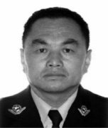 <b>煜星平台_主动请缨到一线 54岁民警倒在岗位上</b>