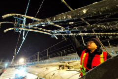 <b>聚星平台注册_接触网覆冰全部清除 沈铁受影响线</b>