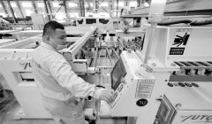 <b>煜星平台怎么样？_铁岭：订单“云上来” 生产智</b>